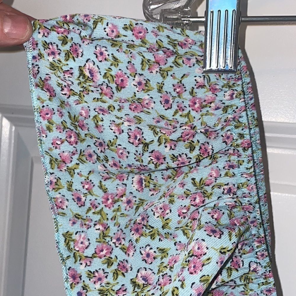 2 piece Shein set  - Picture 7 of 8